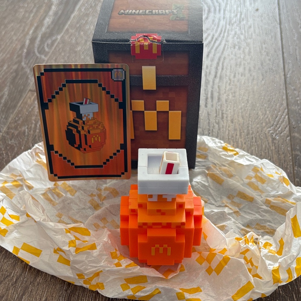 Minecraft Themed Storage Box